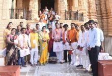सोमनाथ स्वाभिमान सांस्कृतिक यात्रा दल लौटा, रायपुर रेलवे स्टेशन पर 1040 विशिष्टजनों का हुआ आत्मीय एवं भव्य स्वागत