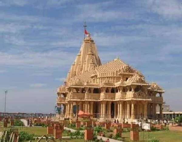 सोमनाथ स्वाभिमान यात्रा से गूंजेगा छत्तीसगढ़ का सांस्कृतिक गौरव, 1000 विशिष्टजन विशेष ट्रेन से करेंगे सोमनाथ धाम की यात्रा सोमनाथ स्वाभिमान यात्रा से गूंजेगा छत्तीसगढ़ का सांस्कृतिक गौरव, 1000 विशिष्टजन विशेष ट्रेन से करेंगे सोमनाथ धाम की यात्रा