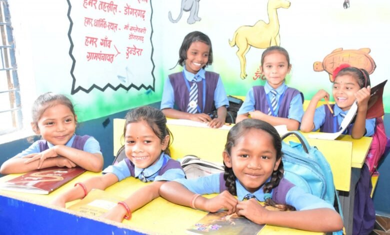 तिलक लगाकर होगा नवप्रवेशी बच्चों का स्वागत तिलक लगाकर होगा नवप्रवेशी बच्चों का स्वागत