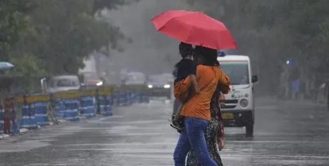 भारी बारिश, बादल फटने और भूस्खलन की घटनाओं के बीच अरुणाचल प्रदेश के चार जिलों में रोमिंग सेवा शुरू