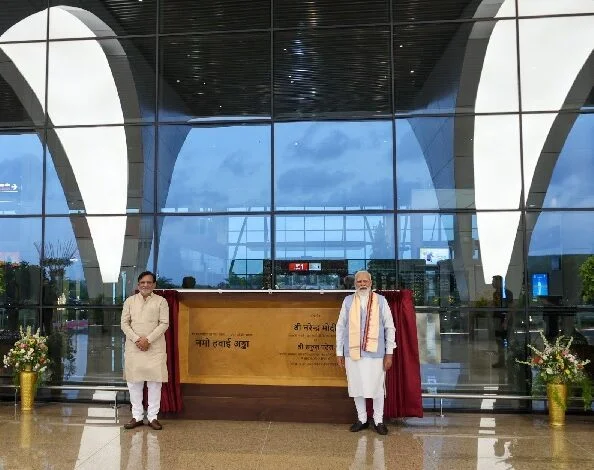 प्रधानमंत्री ने दमन के नमो हवाई अड्डे पर आधुनिक टर्मिनल भवन का किया उद्घाटन