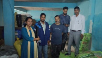 जशपुर में अवैध उर्वरक विक्रय पर प्रशासन की बड़ी कार्रवाई जशपुर में अवैध उर्वरक विक्रय पर प्रशासन की बड़ी कार्रवाई