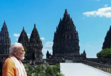 पीएम मोदी ने यूनेस्को विश्व धरोहर स्थल प्रंबानन मंदिर परिसर में किए दर्शन