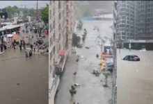 कई बड़े शहरों में आफत की बारिश, दिल्ली में निर्माणाधीन चार मंजिला इमारत ढही