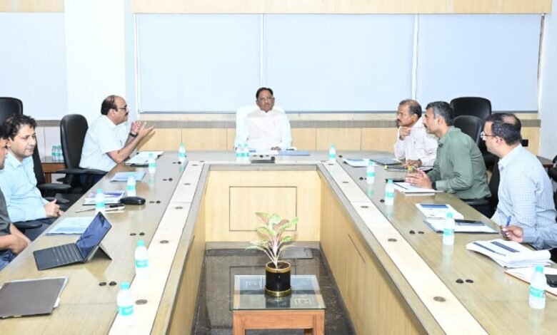 छत्तीसगढ़ की सांस्कृतिक विरासत को मिलेगा मंच, वार्षिक आयोजनों के लिए कलाकारों से आवेदन आमंत्रित छत्तीसगढ़ की सांस्कृतिक विरासत को मिलेगा मंच, वार्षिक आयोजनों के लिए कलाकारों से आवेदन आमंत्रित