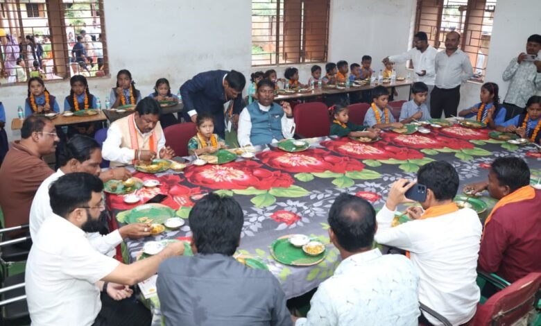 भानपुरी में हर्षोल्लास के साथ मनाया गया शाला प्रवेश उत्सव भानपुरी में हर्षोल्लास के साथ मनाया गया शाला प्रवेश उत्सव