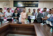 छत्तीसगढ़ स्टेट वेयरहाउसिंग कार्पोरेशन के कर्मचारियों को उपहार