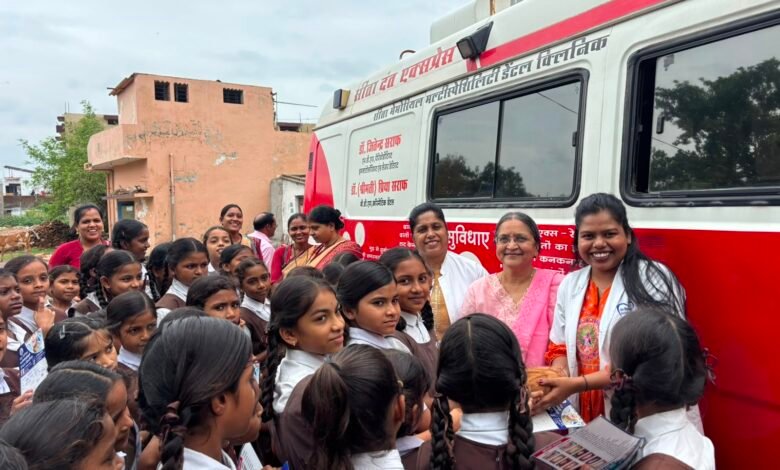 *समाज सेविका एवं आयोजिका श्रीमती इंदिरा जैन के सहयोग से सीता मेमोरियल डेंटल हॉस्पिटल द्वारा 350+ स्कूली बच्चों का डेंटल कैम्प का आयोजन *समाज सेविका एवं आयोजिका श्रीमती इंदिरा जैन के सहयोग से सीता मेमोरियल डेंटल हॉस्पिटल द्वारा 350+ स्कूली बच्चों का डेंटल कैम्प का आयोजन