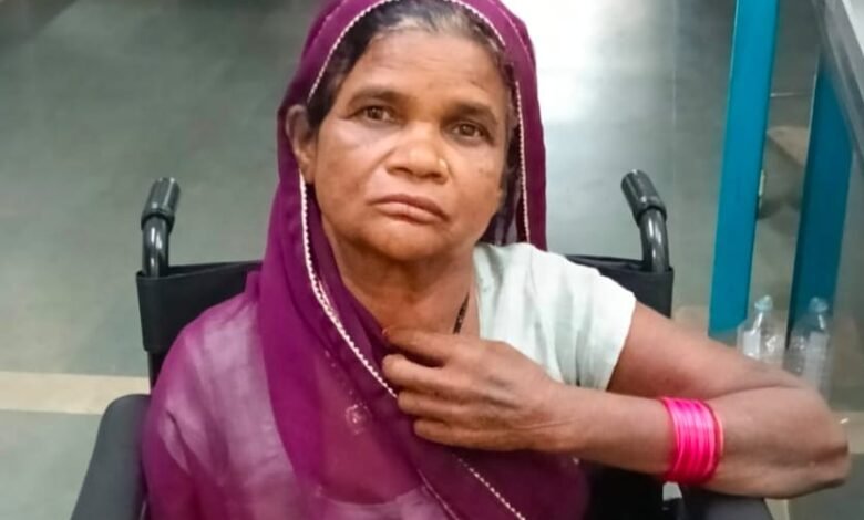 मुख्यमंत्री श्री विष्णुदेव साय के सुशासन में आपातकालीन सेवाएं बनीं आमजन का भरोसा मुख्यमंत्री श्री विष्णुदेव साय के सुशासन में आपातकालीन सेवाएं बनीं आमजन का भरोसा