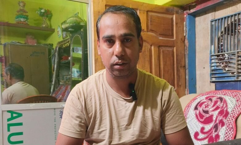 मुख्यमंत्री श्री विष्णु देव साय की जनहितकारी पहल का असर : सीएम हेल्पलाइन 1076 ने 24 घंटे में दिलाया न्याय, सेवक राम के परिवार के चेहरे पर लौटी मुस्कान मुख्यमंत्री श्री विष्णु देव साय की जनहितकारी पहल का असर : सीएम हेल्पलाइन 1076 ने 24 घंटे में दिलाया न्याय, सेवक राम के परिवार के चेहरे पर लौटी मुस्कान