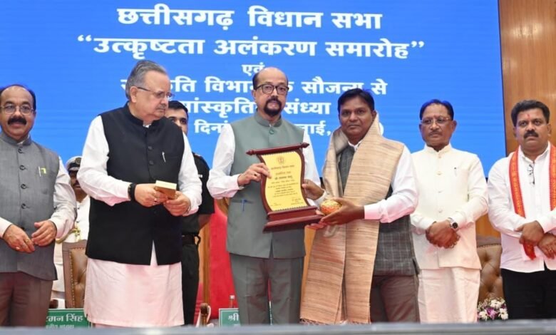 छत्तीसगढ़ विधानसभा उत्कृष्ट कार्य संस्कृति और स्वस्थ संसदीय परंपरा का जीवंत उदाहरण : राज्यपाल श्री रमेन डेका