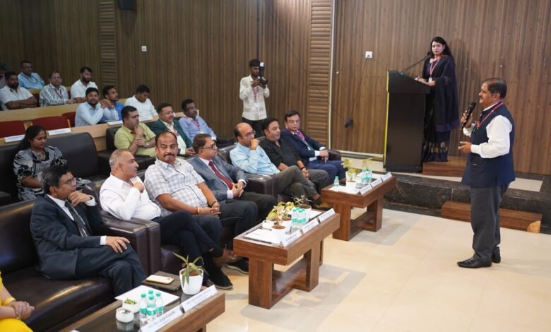 कलिंगा विश्वविद्यालय में ‘अल्ट्राटेक सेंटर ऑफ एक्सीलेंस’ का भव्य उद्घाटन कलिंगा विश्वविद्यालय में ‘अल्ट्राटेक सेंटर ऑफ एक्सीलेंस’ का भव्य उद्घाटन