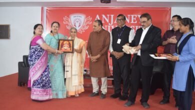 आंजनेय विश्वविद्यालय में प्रेरक संवाद आयोजित, सेवा ही सबसे बड़ा सम्मान : पद्मश्री डॉ. रामचंद्र सुनीता गोडबोले आंजनेय विश्वविद्यालय में प्रेरक संवाद आयोजित, सेवा ही सबसे बड़ा सम्मान : पद्मश्री डॉ. रामचंद्र सुनीता गोडबोले