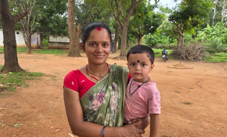 बिहान योजना से मिली नई पहचान, पोषण सखी बन महिलाओं और बच्चों के स्वास्थ्य की बनीं संरक्षक बिहान योजना से मिली नई पहचान, पोषण सखी बन महिलाओं और बच्चों के स्वास्थ्य की बनीं संरक्षक