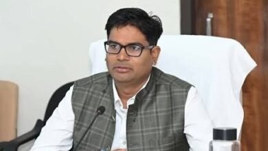 उद्योगों के वृक्षारोपण कार्यक्रमों की समीक्षा करेंगे आवास एवं पर्यावरण मंत्री श्री ओ.पी. चौधरी उद्योगों के वृक्षारोपण कार्यक्रमों की समीक्षा करेंगे आवास एवं पर्यावरण मंत्री श्री ओ.पी. चौधरी