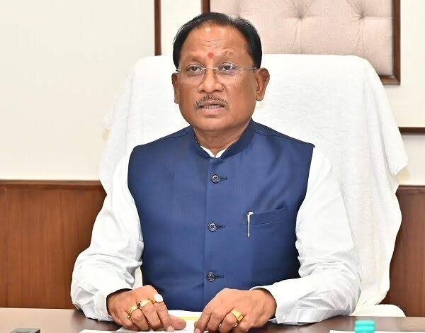 मुख्यमंत्री श्री विष्णुदेव साय ने अतिवृष्टि प्रभावित क्षेत्रों में राहत एवं बचाव कार्यों में तेजी लाने के दिए निर्देश : प्रभावित परिवारों तक बिना विलंब राहत सामग्री एवं आवश्यक सहायता पहुँचाने के निर्देश मुख्यमंत्री श्री विष्णुदेव साय ने अतिवृष्टि प्रभावित क्षेत्रों में राहत एवं बचाव कार्यों में तेजी लाने के दिए निर्देश : प्रभावित परिवारों तक बिना विलंब राहत सामग्री एवं आवश्यक सहायता पहुँचाने के निर्देश