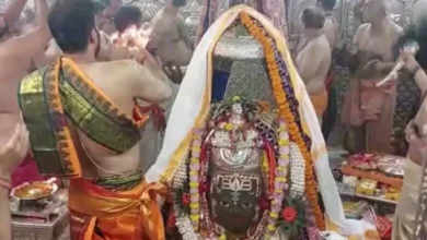 हर-हर महादेव, उज्जैन में महाकाल का भव्य अभिषेक, देशभर के शिवालयों में उमड़ा आस्था का सैलाब हर-हर महादेव, उज्जैन में महाकाल का भव्य अभिषेक, देशभर के शिवालयों में उमड़ा आस्था का सैलाब