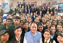 मुख्यमंत्री श्री विष्णु देव साय ने प्रयास आवासीय विद्यालय के नीट क्वालीफाई विद्यार्थियों से किया प्रेरक संवाद