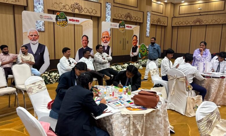 कला के माध्यम से अभिव्यक्ति एक बड़ा हुनर-वनमंत्री श्री केदार कश्यप कला के माध्यम से अभिव्यक्ति एक बड़ा हुनर-वनमंत्री श्री केदार कश्यप