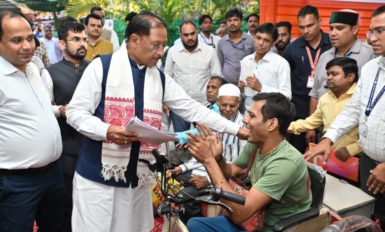 जरूरतमंदो की संजीवनी बना छत्तीसगढ़ का समाज कल्याण मॉडल