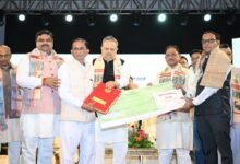 कोसा की चमक अब वैश्विक बाजार तक : मुख्यमंत्री ने लॉन्च किया छत्तीसगढ़ का प्रीमियम हैंडलूम ब्रांड ‘कोशल फैब’