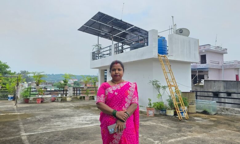 नीधि वर्मा के घर का बिजली बिल हुआ शून्य, 1.08 लाख रुपये की डबल सब्सिडी से मिली बड़ी राहत नीधि वर्मा के घर का बिजली बिल हुआ शून्य, 1.08 लाख रुपये की डबल सब्सिडी से मिली बड़ी राहत
