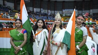 मुख्यमंत्री ने कहा – 140 करोड़ भारतीयों को एक सूत्र में बांधता है तिरंगा मुख्यमंत्री ने कहा – 140 करोड़ भारतीयों को एक सूत्र में बांधता है तिरंगा