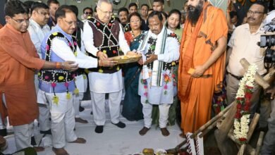 मुख्यमंत्री श्री विष्णु देव साय ने कृषि औजारों और गौवंश की पूजा कर प्रदेश की सुख-समृद्धि, अच्छी वर्षा और भरपूर फसल की कामना की