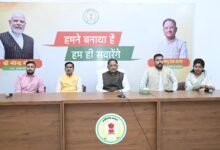 मुख्यमंत्री श्री विष्णुदेव साय से सरगुजा के ग्रामीण अंचलों से शैक्षणिक भ्रमण पर आए मेधावी विद्यार्थियों ने की सौजन्य मुलाकात