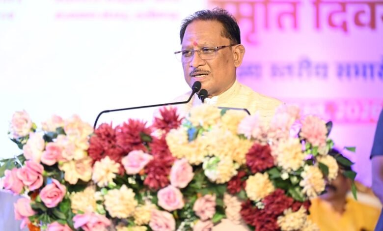 राजनांदगांव जिला मुख्यालय में विधानसभा अध्यक्ष डॉ. रमन सिंह ध्वजारोहण करेंगें राजनांदगांव जिला मुख्यालय में विधानसभा अध्यक्ष डॉ. रमन सिंह ध्वजारोहण करेंगें