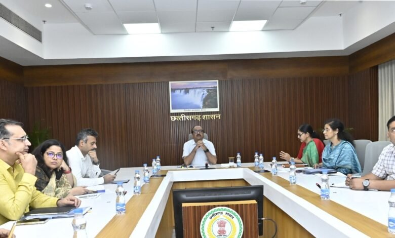 मुख्य सचिव की अध्यक्षता में शहरी गैस वितरण नीति के तहत राज्य स्तरीय निगरानी समिति की बैठक सम्पन्न
