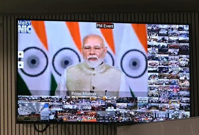 खेल सुविधाओं के विस्तार, वर्ष 2036 के ओलंपिक के लिए प्रतिभा विकास, नशामुक्ति, युवा नेतृत्व, शासन में युवाओं की भागीदारी तथा युवा सशक्तीकरण पर युवाओं ने रखे अपने विचार और सुझाव