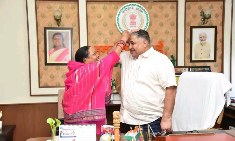 स्नेह, विश्वास और अपनत्व की डोर से मजबूत होते हैं भाई-बहन के रिश्ते : श्री राजेश अग्रवाल स्नेह, विश्वास और अपनत्व की डोर से मजबूत होते हैं भाई-बहन के रिश्ते : श्री राजेश अग्रवाल