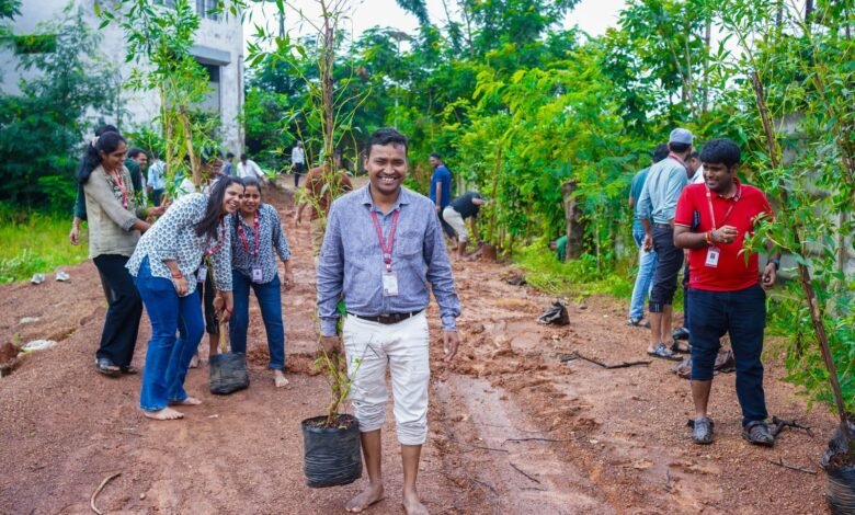 कलिंगा विश्वविद्यालय परिसर में मेगा वृक्षारोपण अभियान का आयोजन कलिंगा विश्वविद्यालय परिसर में मेगा वृक्षारोपण अभियान का आयोजन