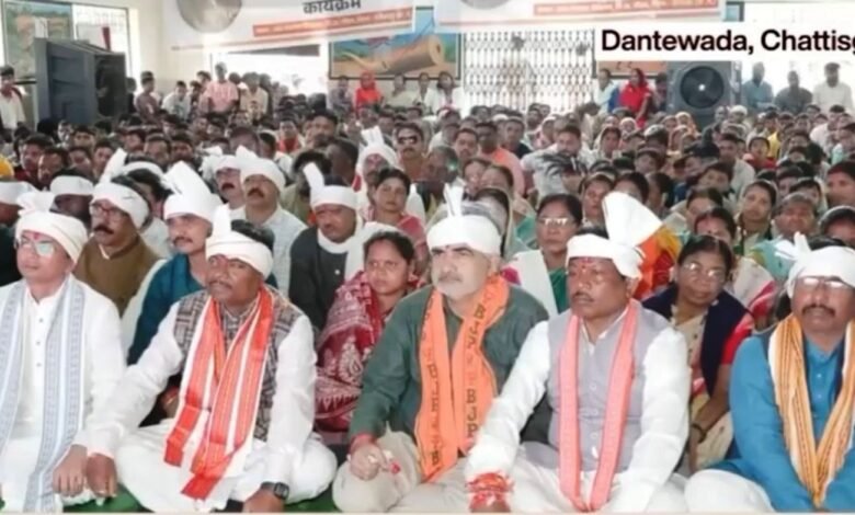 दूरस्थ वनांचल छिंदनार के लोगों ने सुनी प्रधानमंत्री के ‘मन की बात’ दूरस्थ वनांचल छिंदनार के लोगों ने सुनी प्रधानमंत्री के ‘मन की बात’