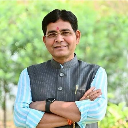हर बेटी को मिले सुरक्षित और स्वच्छ माहौल- राजस्व मंत्री श्री टंक राम वर्मा हर बेटी को मिले सुरक्षित और स्वच्छ माहौल- राजस्व मंत्री श्री टंक राम वर्मा