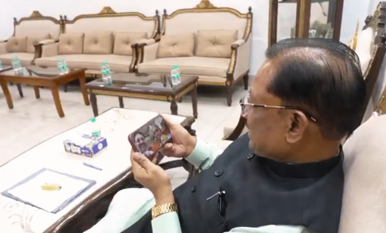 मुख्यमंत्री ने भारतीय महिला कबड्डी टीम की स्टार खिलाड़ी संजू देवी से फोन पर की आत्मीय बातचीत, स्वर्णिम सफलता के लिए दी बधाई
