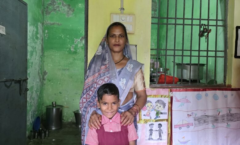 नोनी सुरक्षा योजना से कौशिल्या रजवाड़े की बेटी के सुरक्षित भविष्य की बनी मजबूत नींव नोनी सुरक्षा योजना से कौशिल्या रजवाड़े की बेटी के सुरक्षित भविष्य की बनी मजबूत नींव