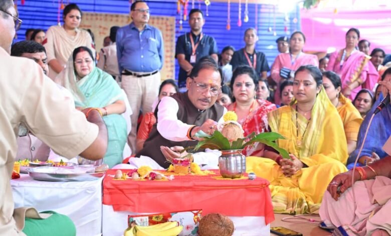 मुख्यमंत्री श्री विष्णु देव साय ने कहा – आज मेरा घर आप सभी बहनों का मायका, आपका अपने भाई के घर आना मेरे लिए सौभाग्य की बात