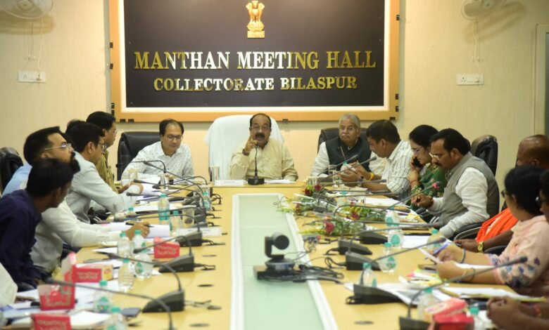 सेवा संकल्प अभियान : उप मुख्यमंत्री श्री अरुण साव ने तैयारियों की समीक्षा की सेवा संकल्प अभियान : उप मुख्यमंत्री श्री अरुण साव ने तैयारियों की समीक्षा की