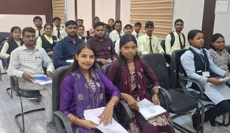संत गहिरा गुरु विवि को मिले 5 राज्य स्तरीय NSS पुरस्कार संत गहिरा गुरु विवि को मिले 5 राज्य स्तरीय NSS पुरस्कार