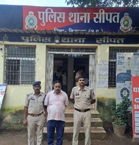 प्रतिबंधित नशीली कैप्सूल एवं टेबलेट बिक्री करने वाले के विरूद्ध एण्ड टू एण्ड विवेचना, आरोपी उत्तर प्रदेश से गिरफ्तार प्रतिबंधित नशीली कैप्सूल एवं टेबलेट बिक्री करने वाले के विरूद्ध एण्ड टू एण्ड विवेचना, आरोपी उत्तर प्रदेश से गिरफ्तार