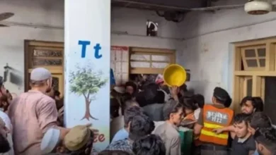 स्कूल की छत गिरने से 28 बच्चों और शिक्षिका की मौत