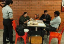 त्योहारी सीजन में होटलों और मिठाई दुकानों में फूड की टीम पहुंची, श्री अन्नपूर्णा एग्रो तीन दिन के लिए सस्पेंड
