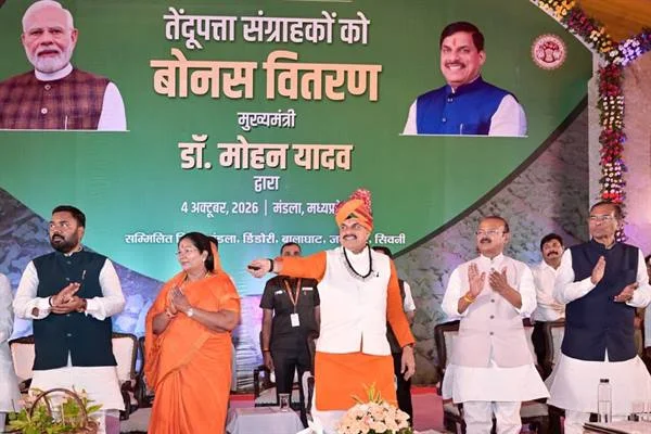 प्रकृति पूजक जनजातीय समुदाय प्रदेश की धरोहर