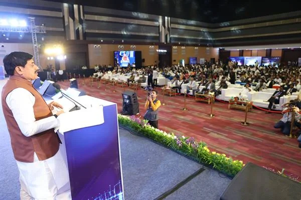 मध्यप्रदेश सेमीकंडक्टर समिट-2026 में लगभग 5,800 करोड़ रुपये के निवेश प्रस्ताव प्राप्त, 10 हजार से अधिक रोजगार होंगे सृजित मध्यप्रदेश सेमीकंडक्टर समिट-2026 में लगभग 5,800 करोड़ रुपये के निवेश प्रस्ताव प्राप्त, 10 हजार से अधिक रोजगार होंगे सृजित