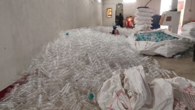 पीएमईजीपी से शुरू किया पैक्ड पेयजल प्लांट, खुद बनीं आत्मनिर्भर और 10 लोगों को दिया रोजगार
