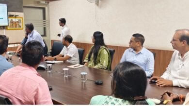 छत्तीसगढ़ में तेन्दूपत्ता संग्राहक परिवारों के लिए बड़ी राहत: राजमोहिनी देवी योजना के तहत 169 परिवारों को ₹2.42 करोड़ जारी छत्तीसगढ़ में तेन्दूपत्ता संग्राहक परिवारों के लिए बड़ी राहत: राजमोहिनी देवी योजना के तहत 169 परिवारों को ₹2.42 करोड़ जारी