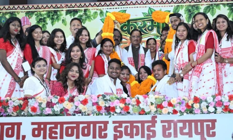 कंवर समाज ने सांस्कृतिक विरासत को सहेजकर नई पीढ़ी के सामने प्रस्तुत किया अनुकरणीय उदाहरण कंवर समाज ने सांस्कृतिक विरासत को सहेजकर नई पीढ़ी के सामने प्रस्तुत किया अनुकरणीय उदाहरण