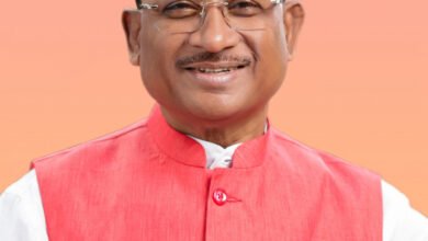 मुख्यमंत्री श्री विष्णु देव साय एवं सहकारिता मंत्री श्री केदार कश्यप ने गन्ना किसानों को दी बधाई